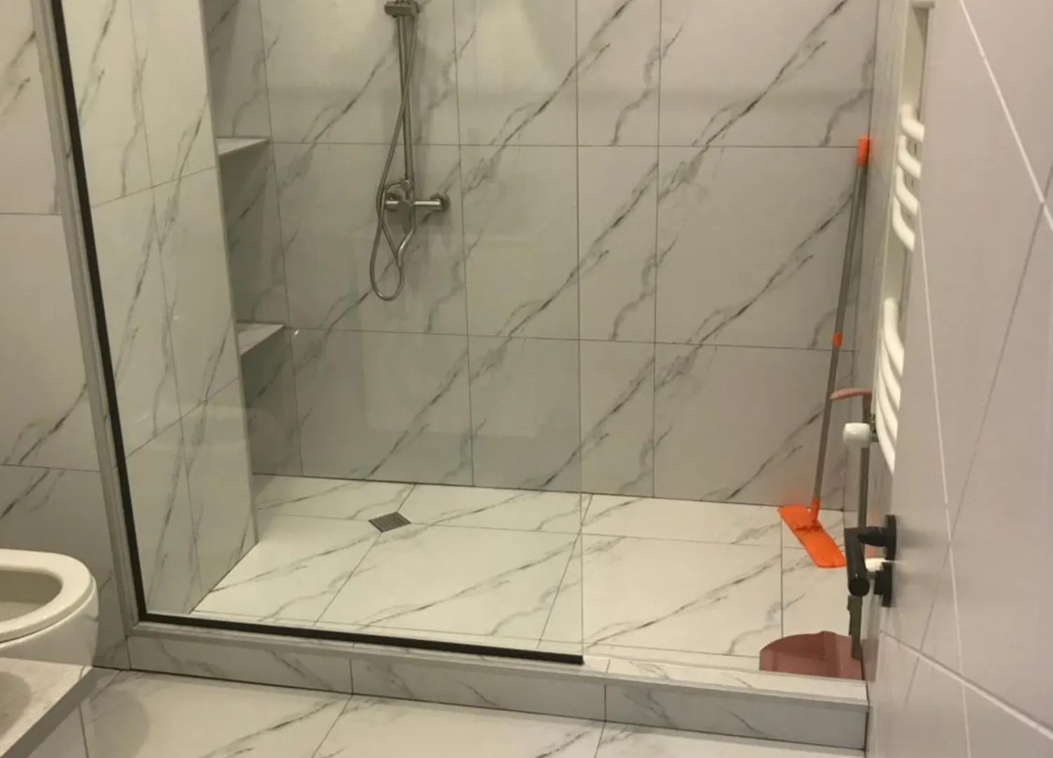 Holbruk Apartament ティビリシ アパート